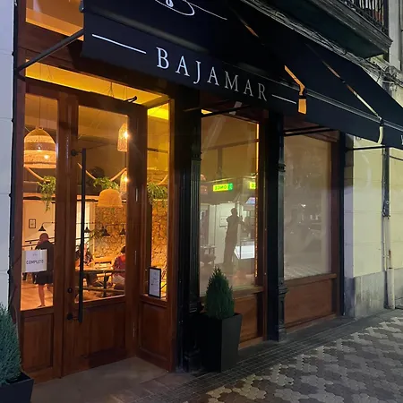 Bajamar 旅馆 拉雷多