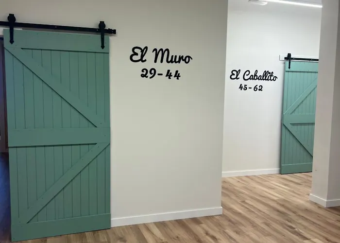 Bajamar Хостел *